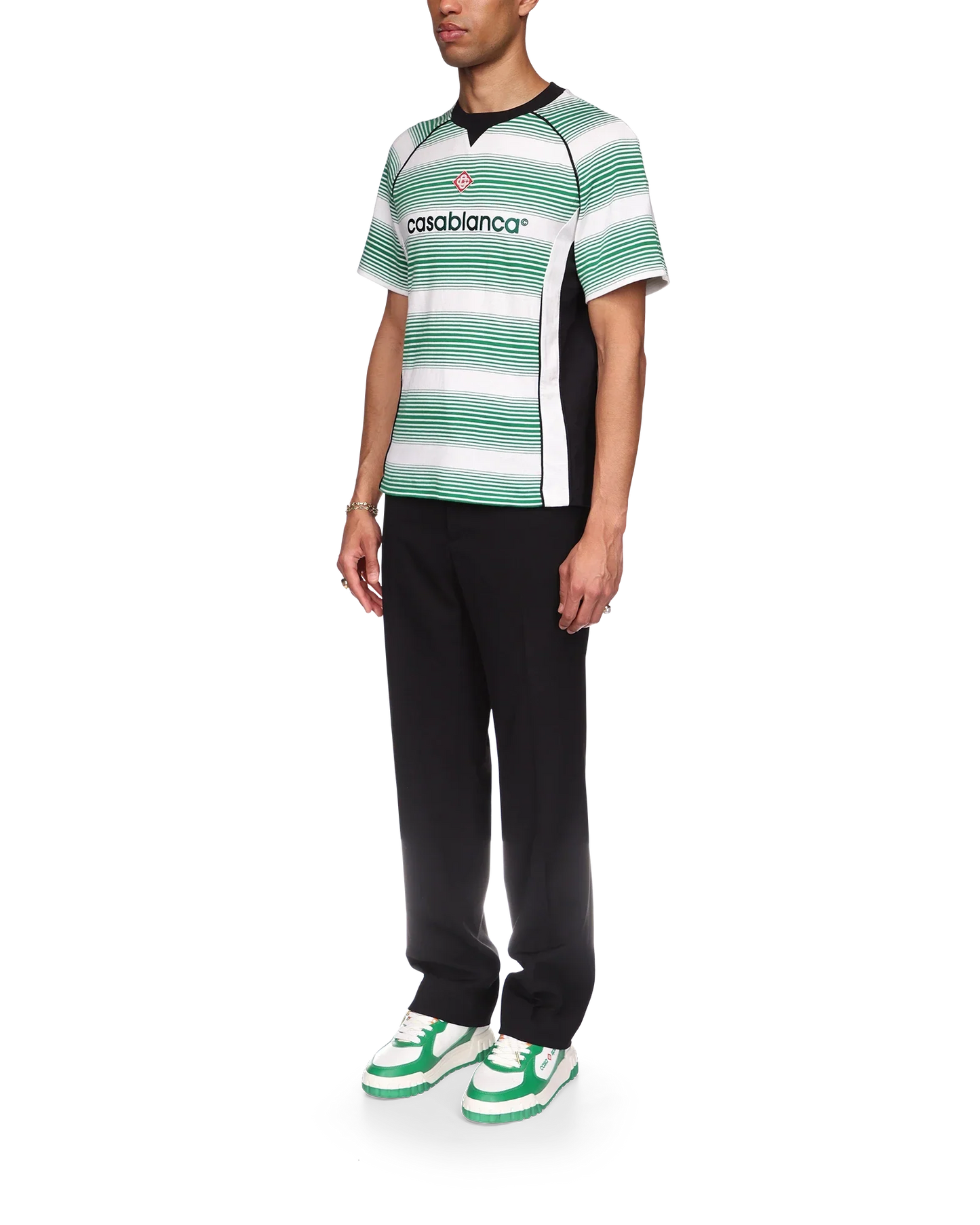 Gestreiftes T-Shirt mit Farbverlauf und kurzen Ärmeln